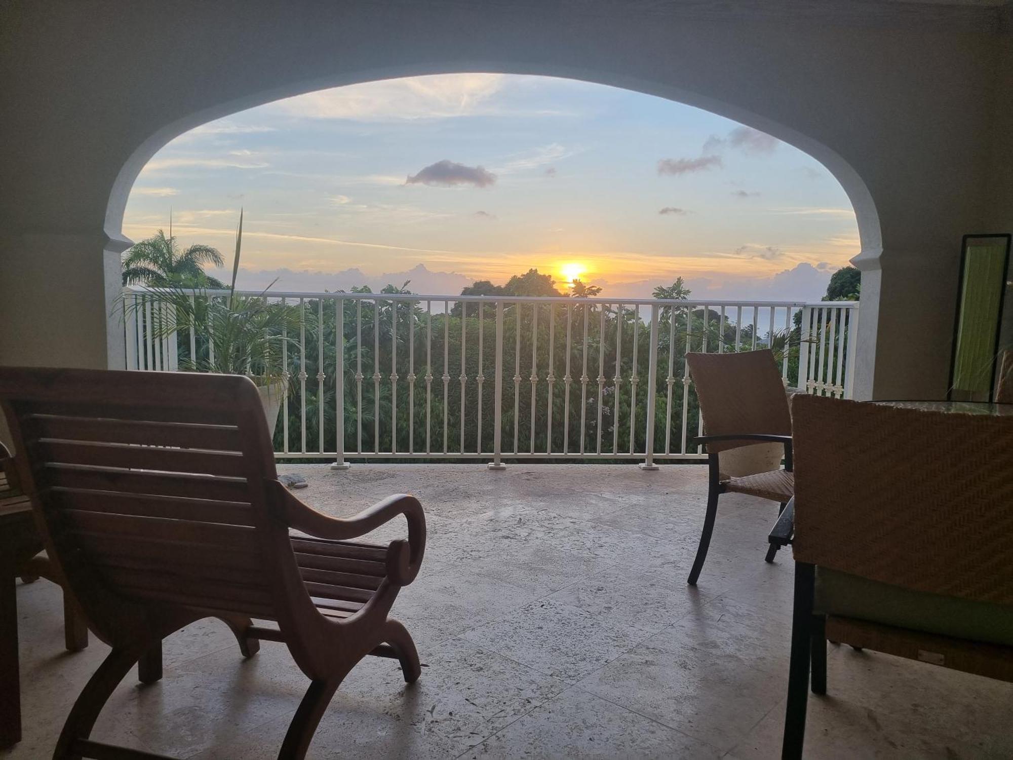 Royal Apartments 1 Bedroom Apartment Sea Views Saint James Buitenkant foto