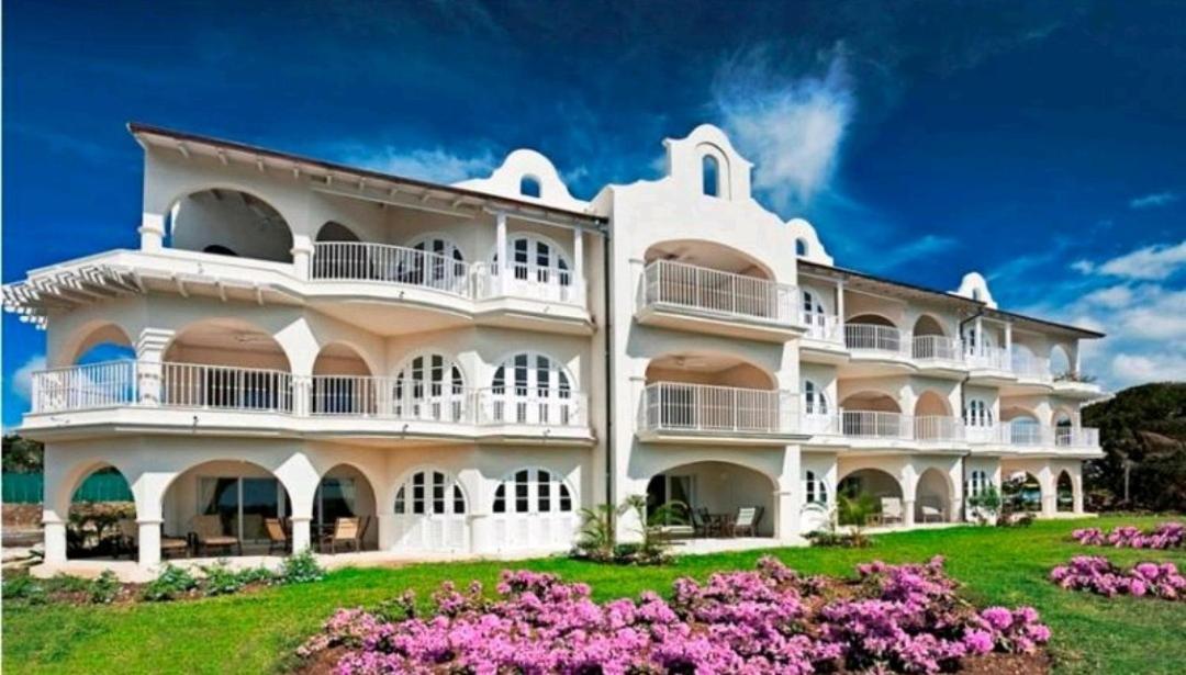 Royal Apartments 1 Bedroom Apartment Sea Views Saint James Buitenkant foto