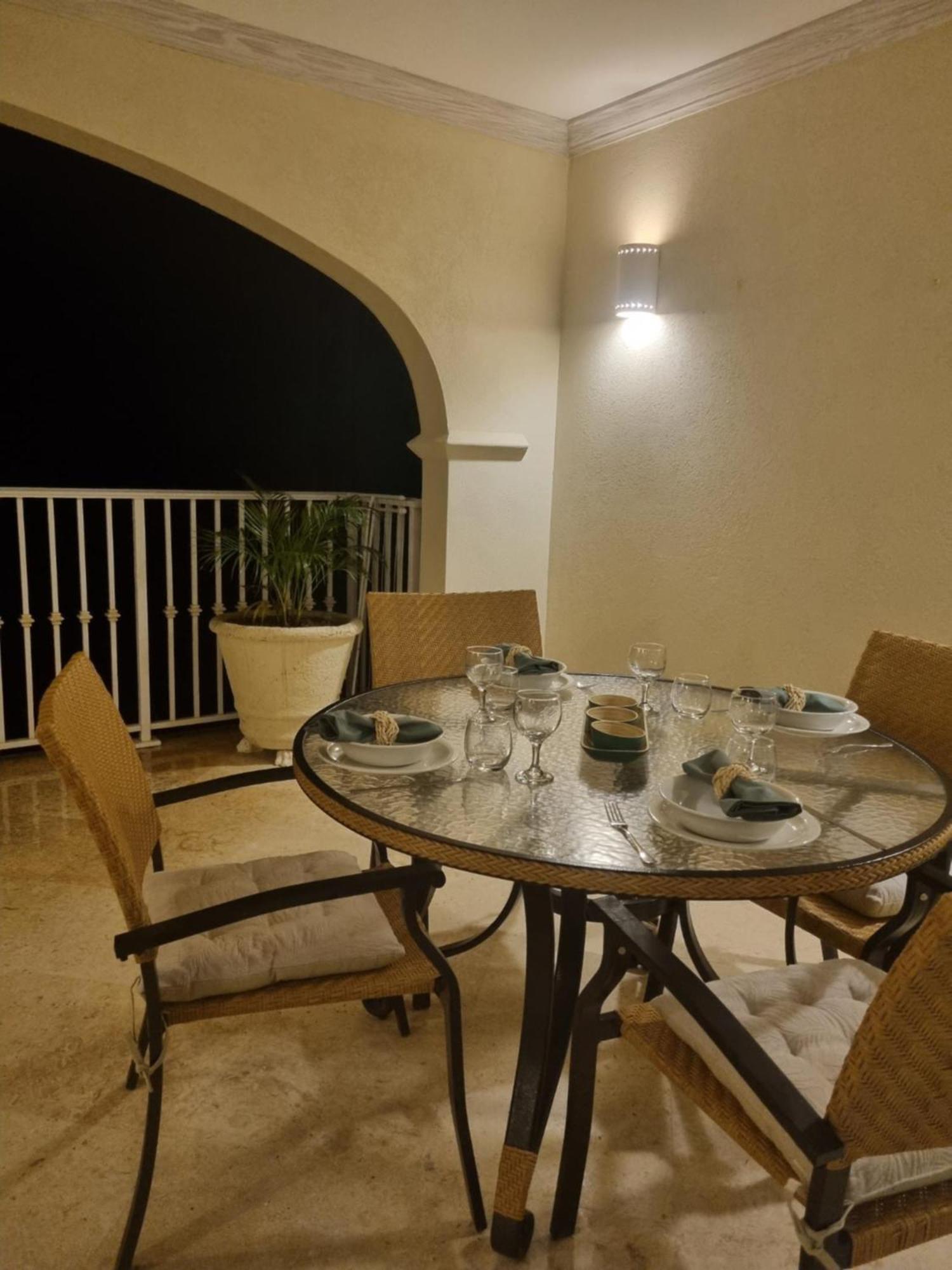 Royal Apartments 1 Bedroom Apartment Sea Views Saint James Buitenkant foto